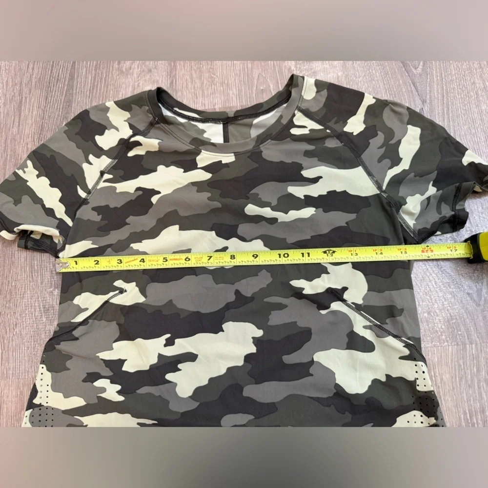 Lululemon Heritage Camo Crispin Green UVP Run Short Sleeve Tee